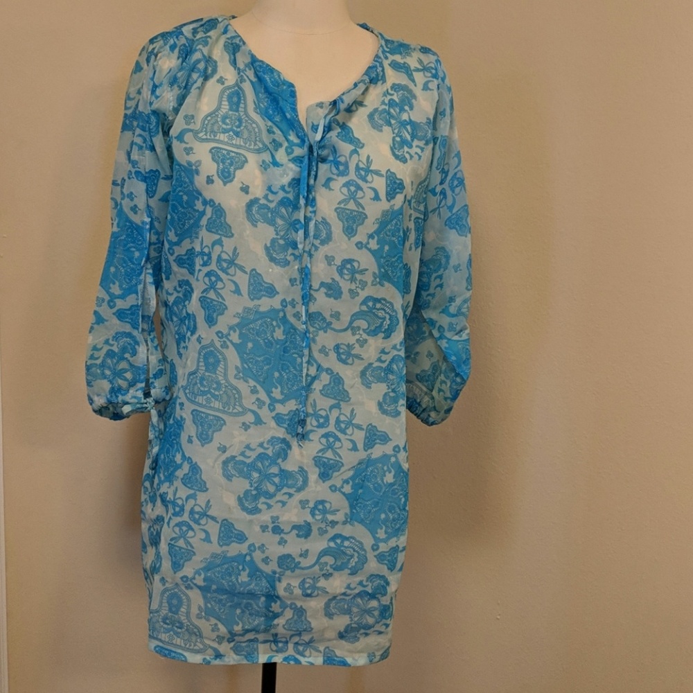 Tunic in blue print